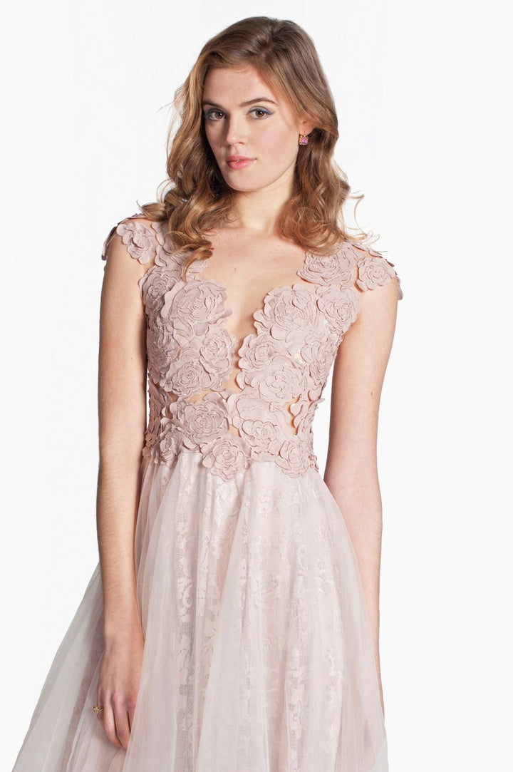 Delicate Floral Appliqué Evening Dress-3