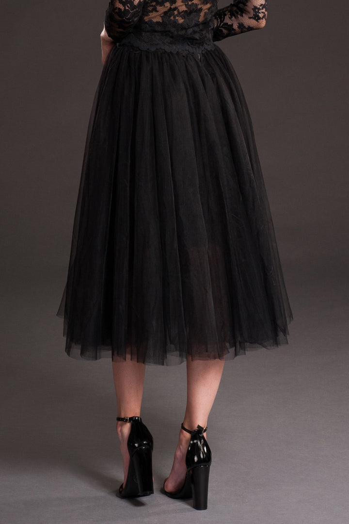 Elegant Black Tulle Midi Skirt-1