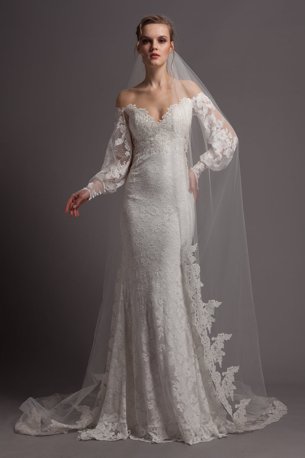 Veil V7026 of Camille Bridal Gown-1