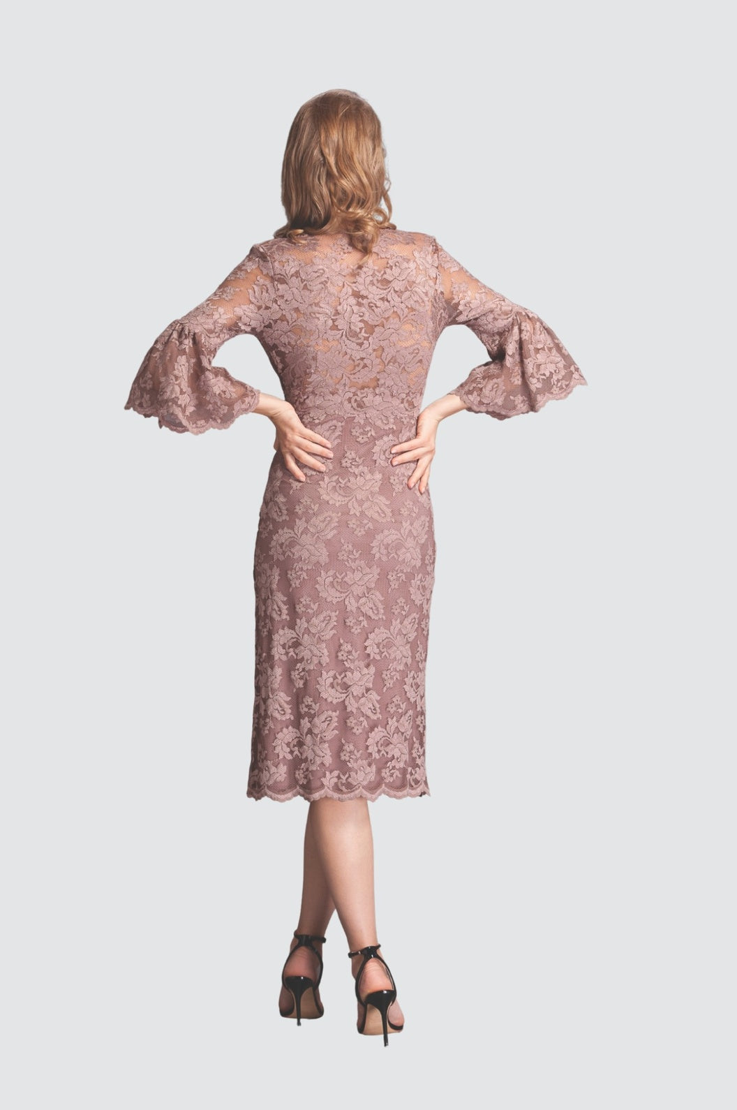 Chic Lace Midi Dress