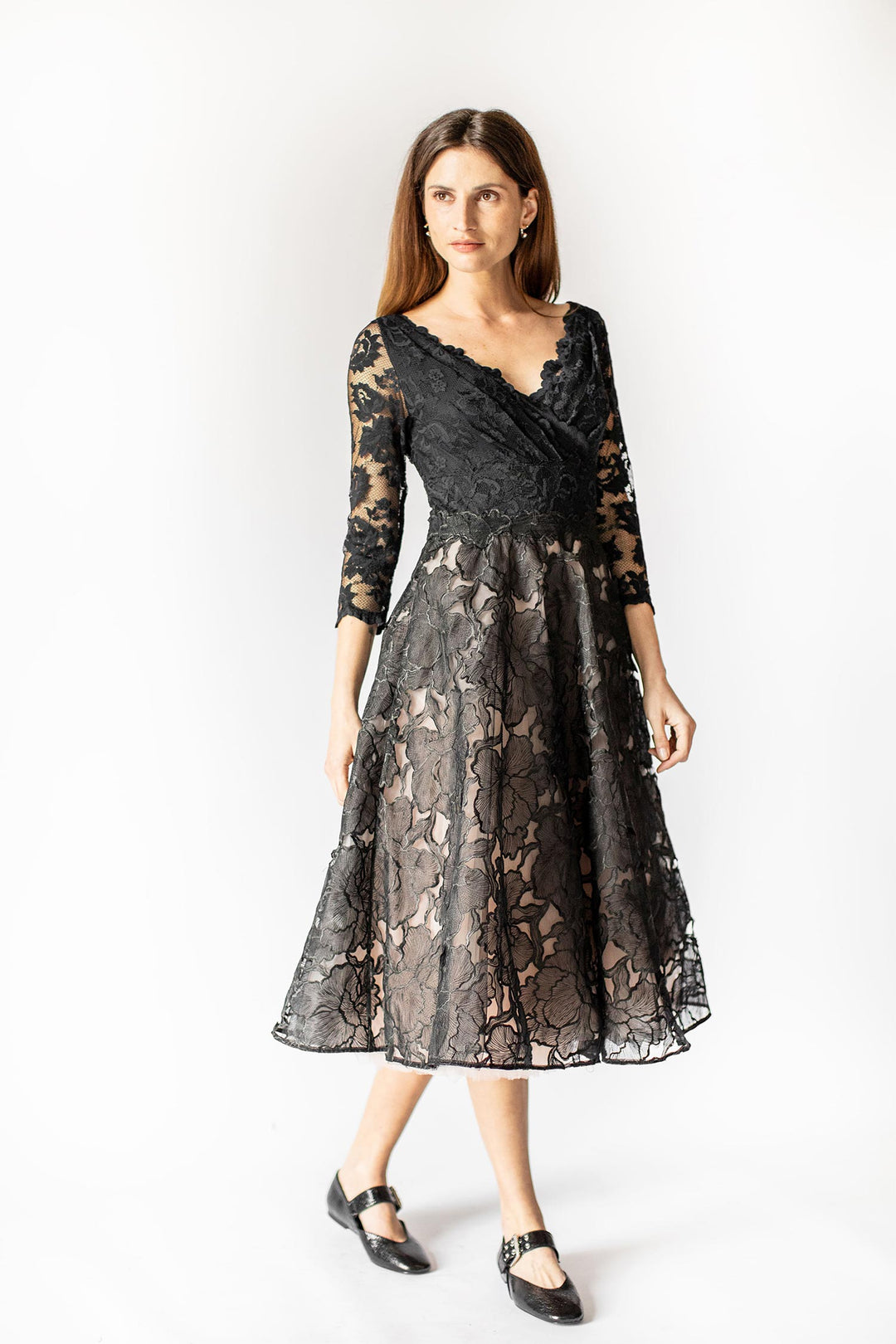 Midnight Bloom Elegance Midi Dress