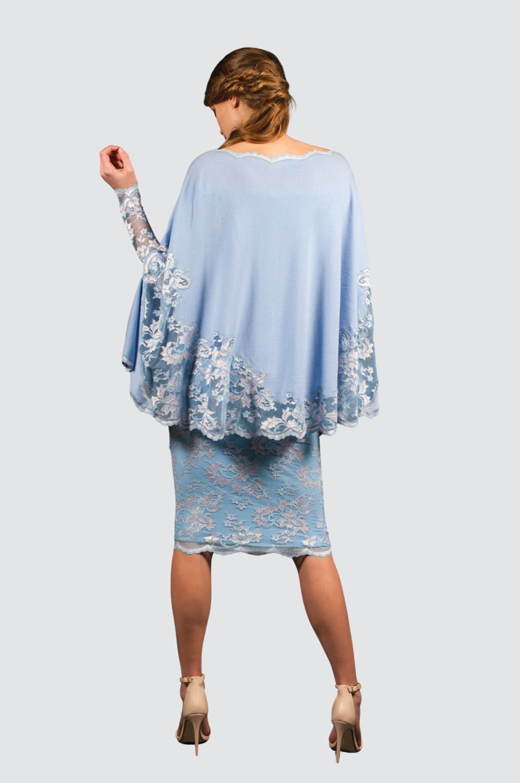 Cashmere Cape with Exquisite Lace Border