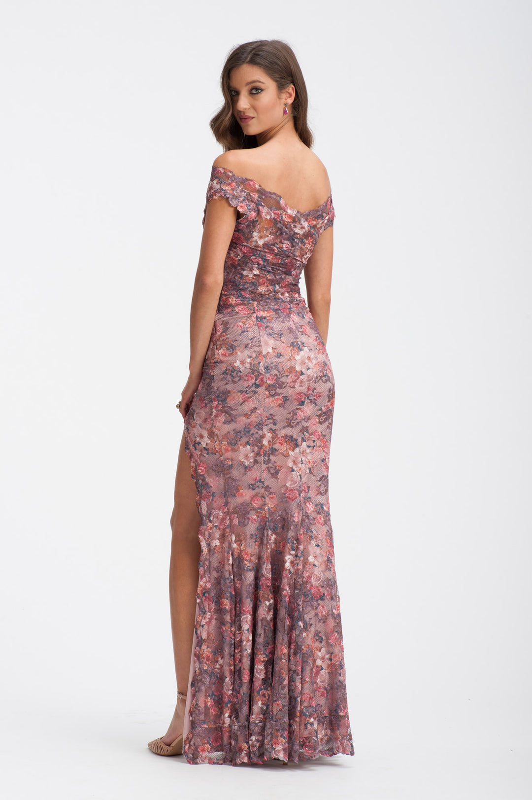 Elegant and Chic Long Dress with Slit-1