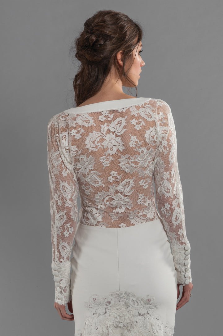 Lace Top with Round Leather Neckline-3